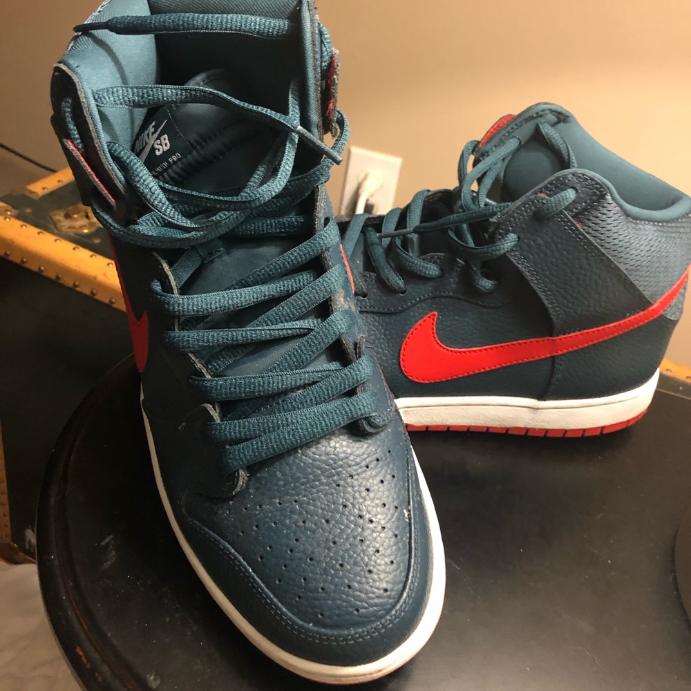 Nike SB Dunk High Pro